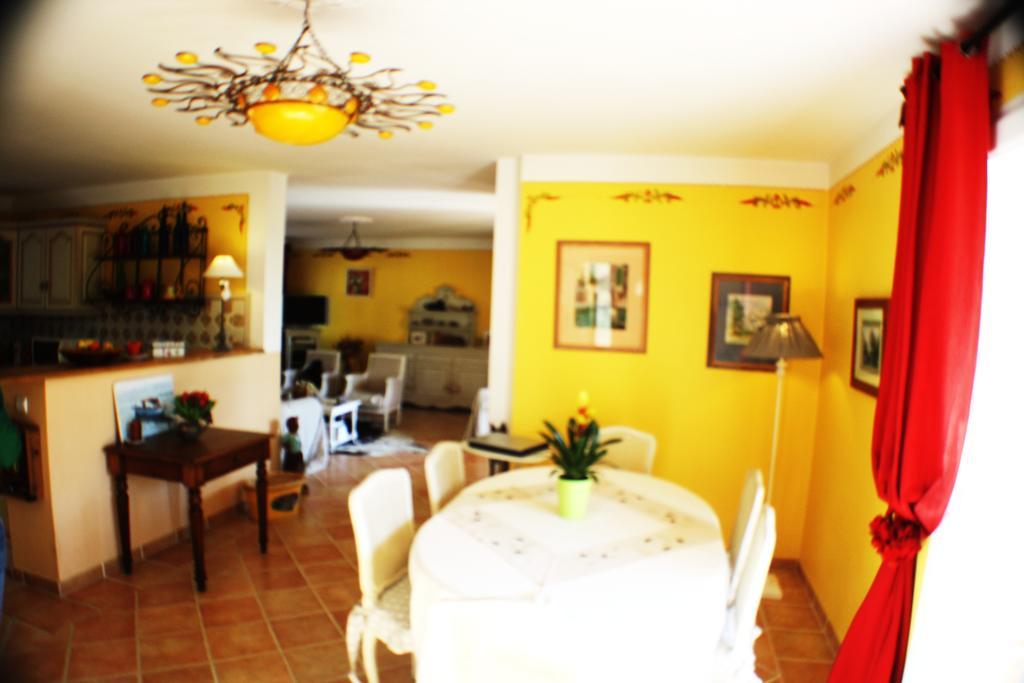 Hotel Mas De Courreges Saint-Hippolyte-du-Fort Zewnętrze zdjęcie