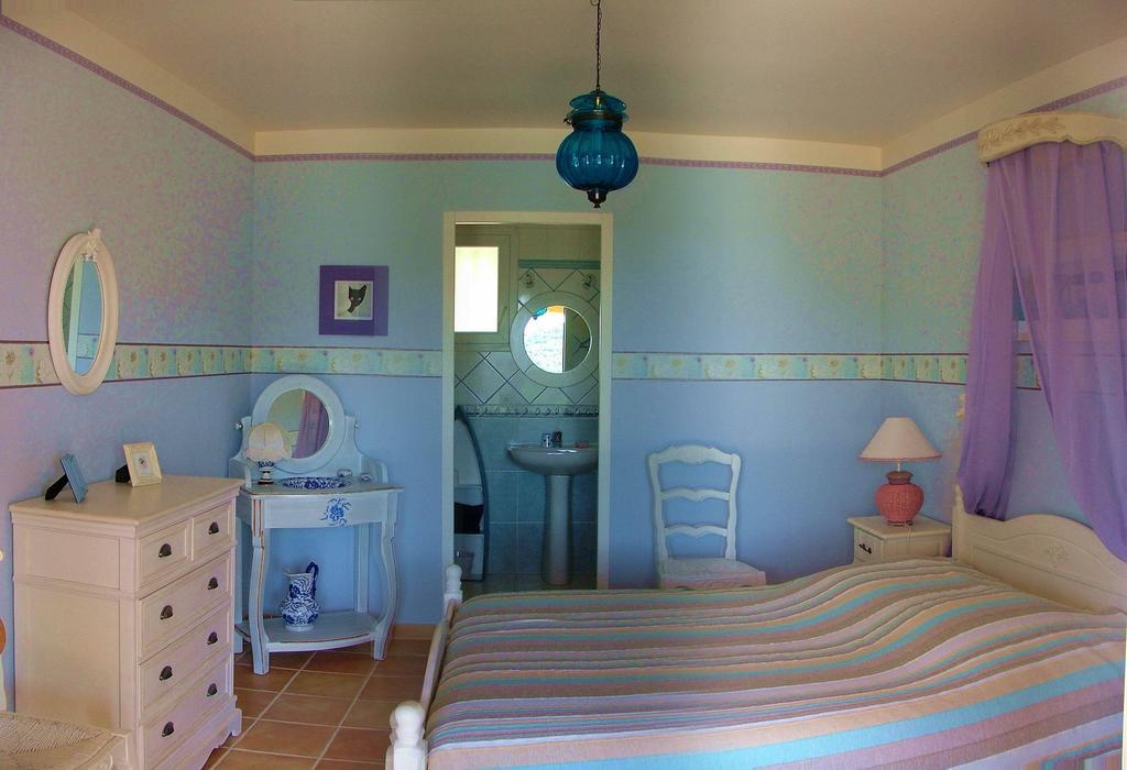 Hotel Mas De Courreges Saint-Hippolyte-du-Fort Pokój zdjęcie